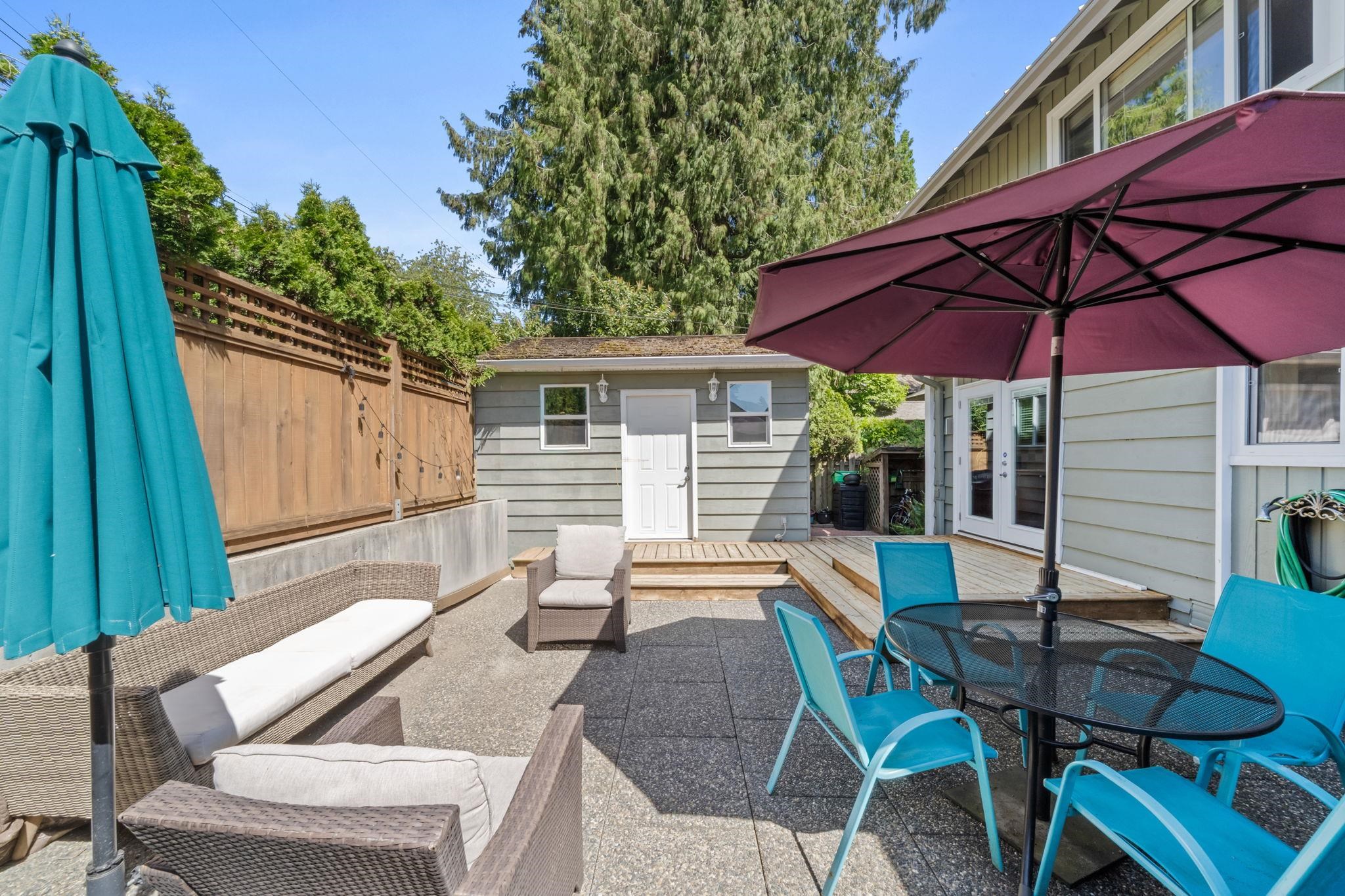 Additional image 4 of 230 22nd Street W, North Vancouver, BC, V7M 2A1