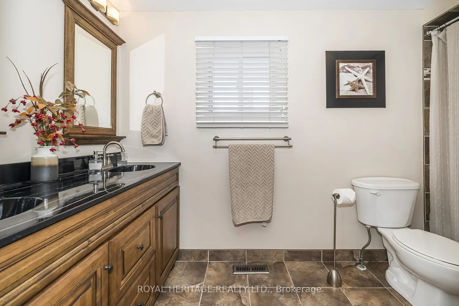 Additional image 3 of 525 Sundown Crescent