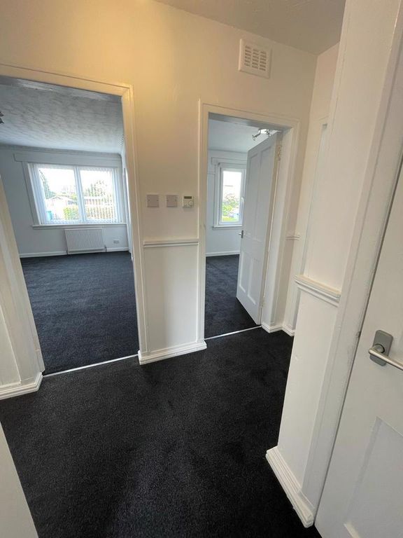 Additional image 7 of 3 bed flat to rentNorth Drive, Troon KA10