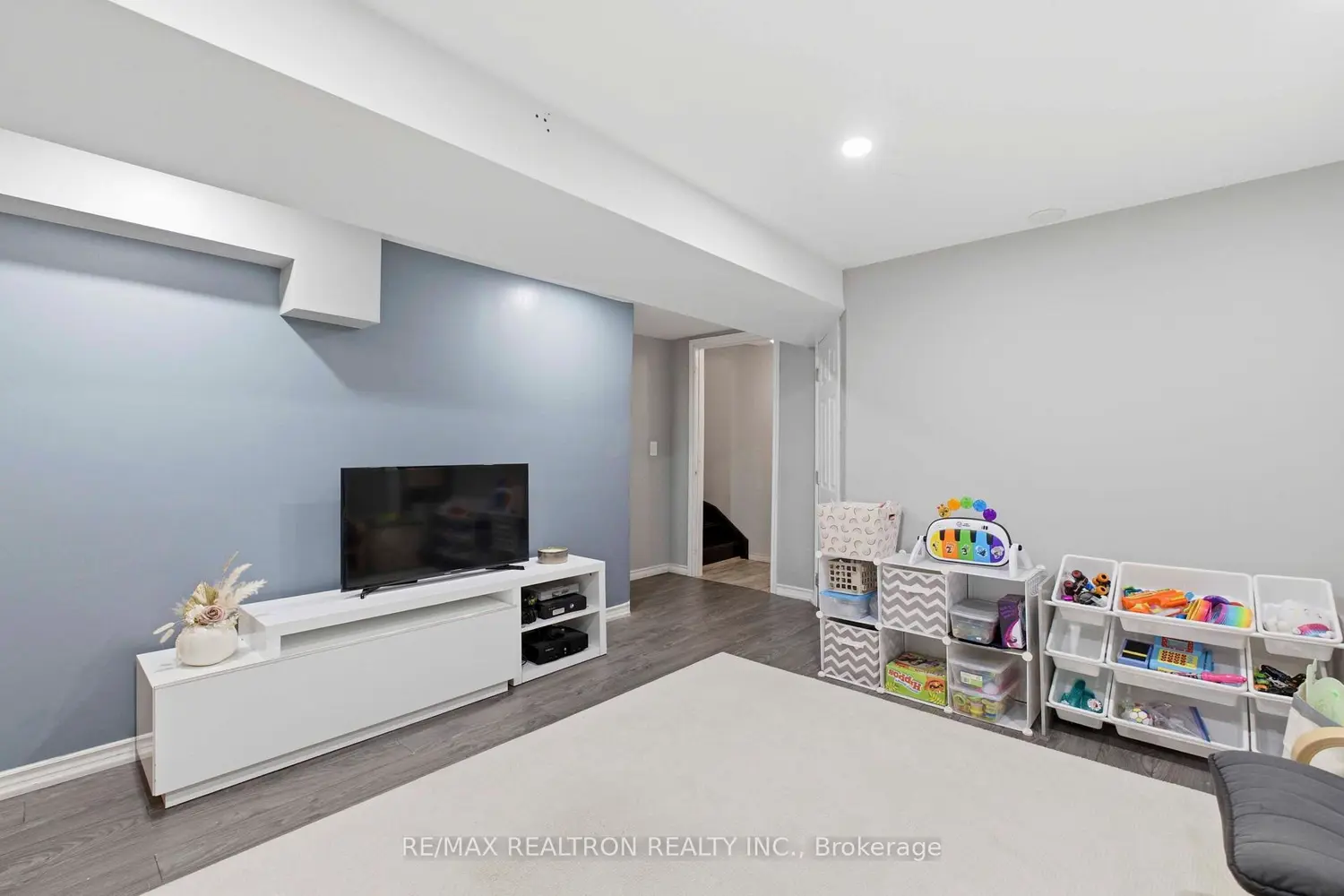 Additional image 17 of 308 Elderberry Street