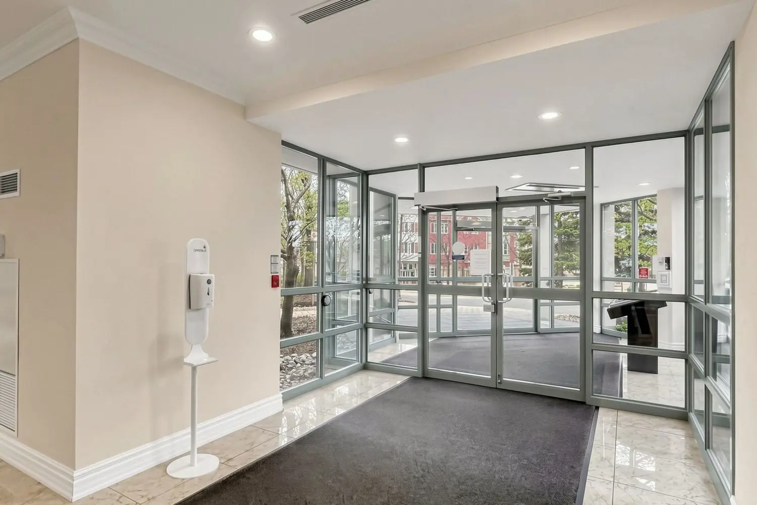 Additional image 18 of 3 Ellesmere Street 106