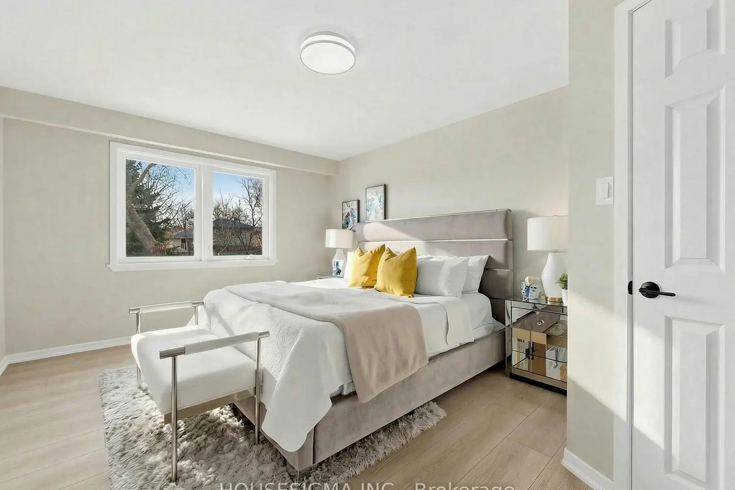 Additional image 9 of 423 Connaught Avenue