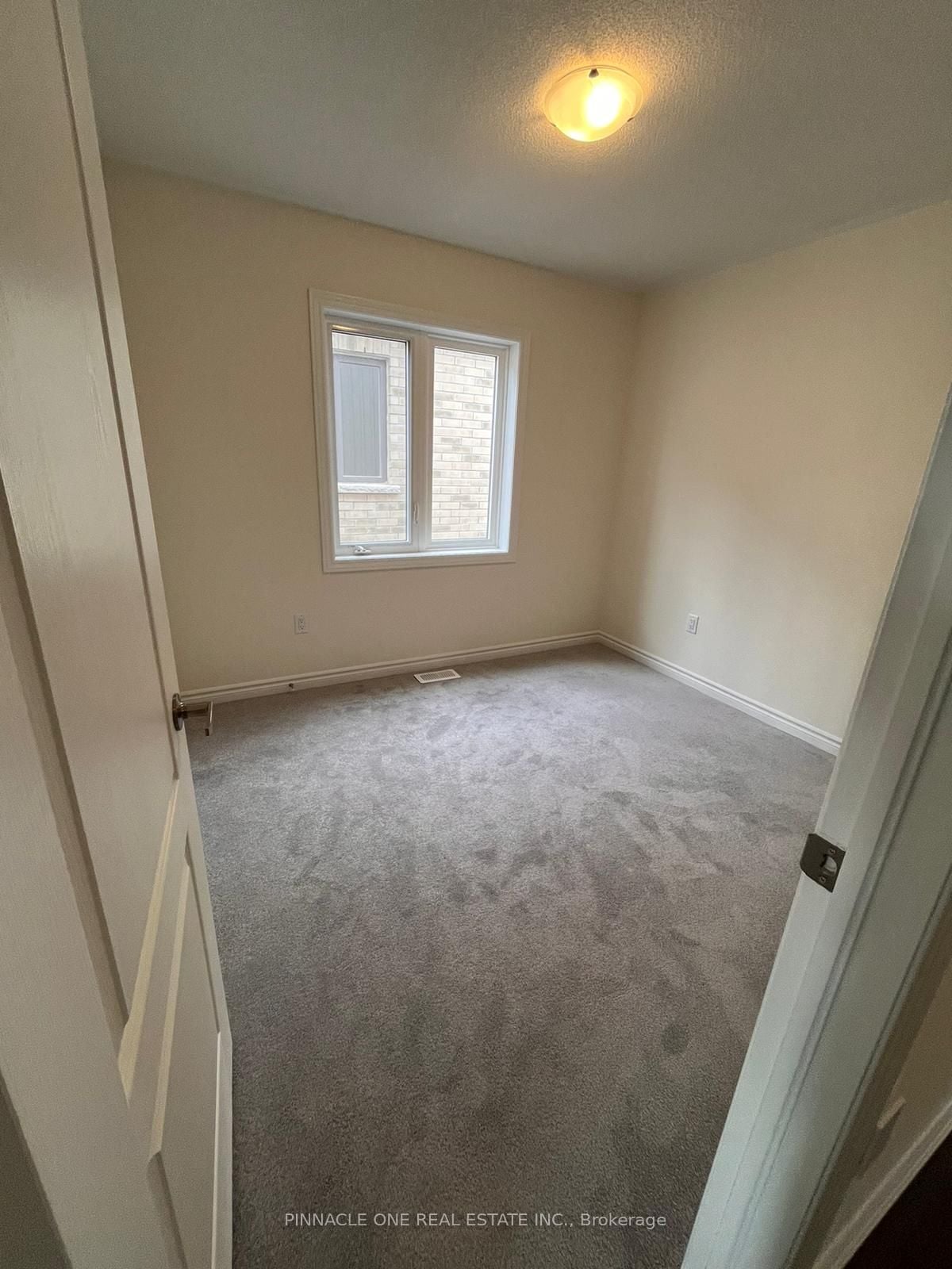 Additional image 6 of 2107 Hallandale Street, Oshawa, ON, L1H 8L7