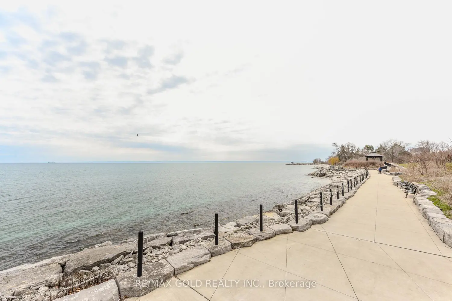 Additional image 18 of 100 Burloak Drive 2411