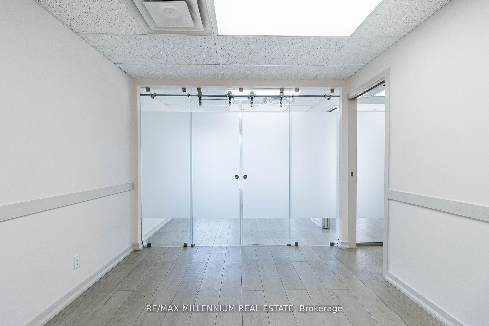 Additional image 4 of 4-259 Edgeley Boulevard, Vaughan, ON, L4K 3Y5