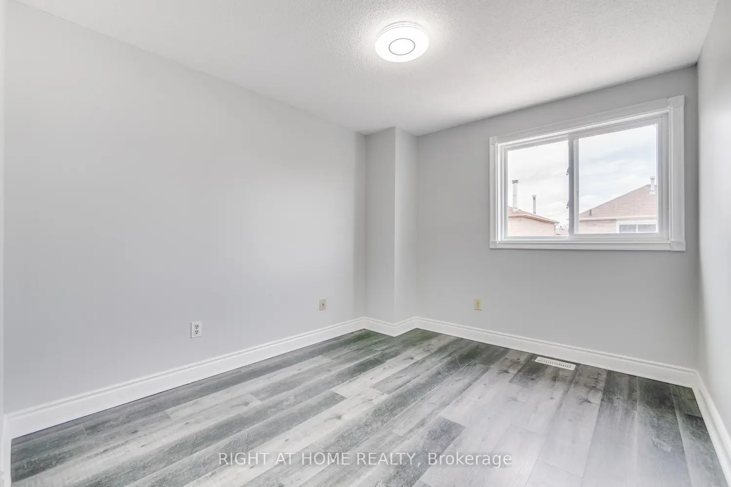 Additional image 10 of 34 Meadowlark Drive