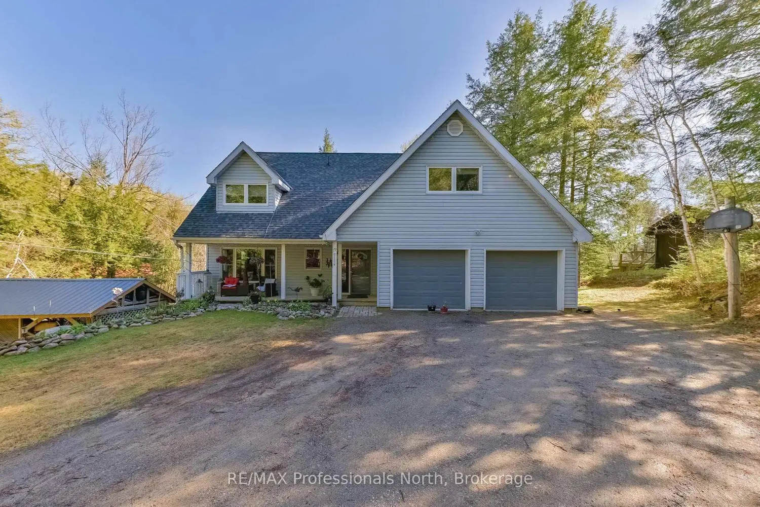 1392 Tennyson Road