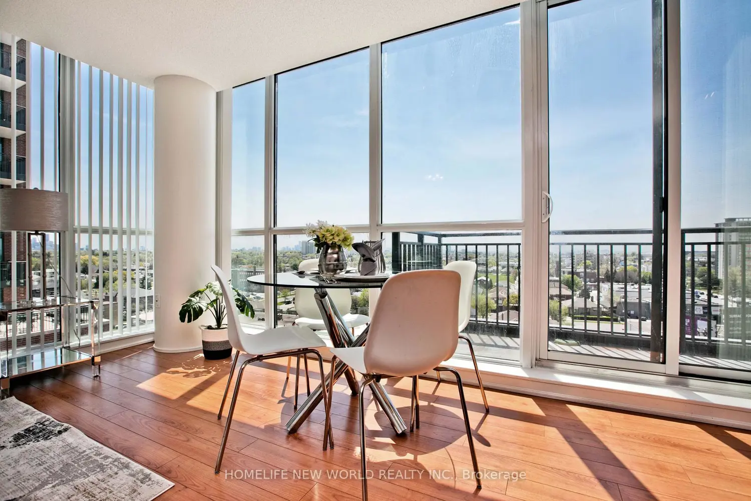 Additional image 8 of 830 Lawrence Avenue 836