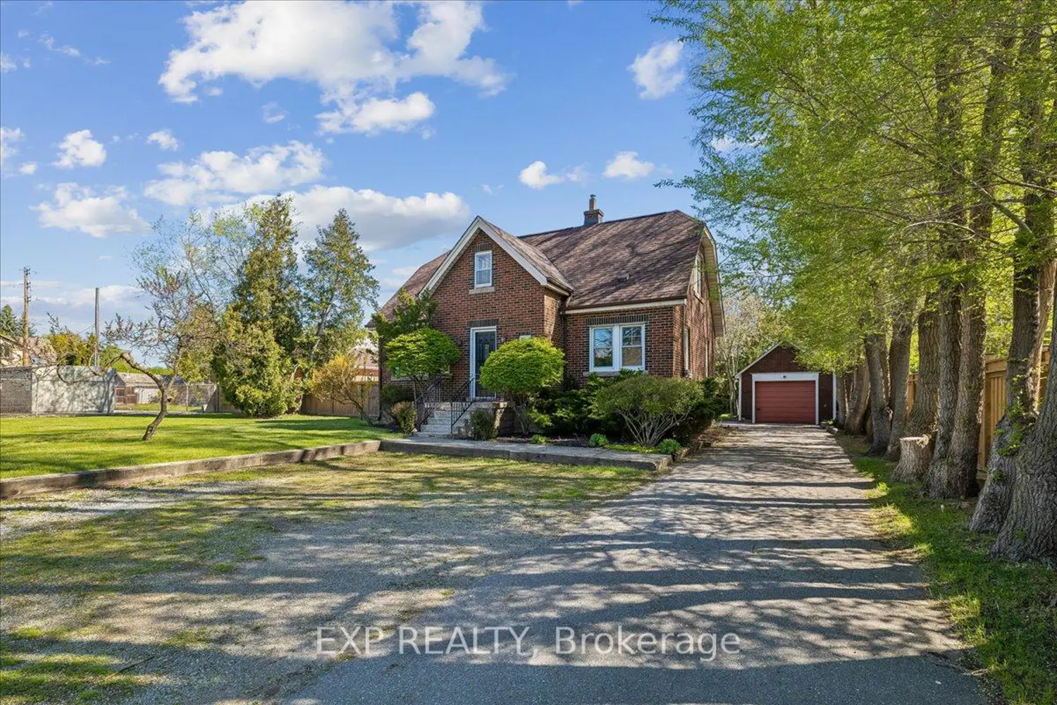 1025 King Road