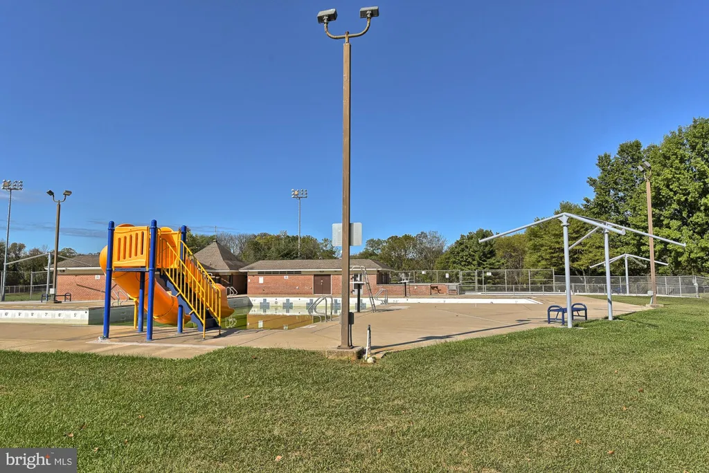 Additional image 42 of 1016 Brinker Drive Unit 301, Hagerstown, MD 21740