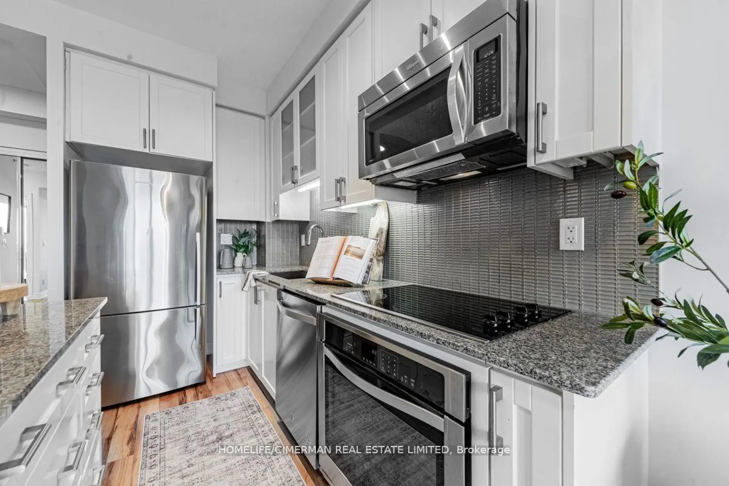 Additional image 5 of 9090 Yonge Street 1211B