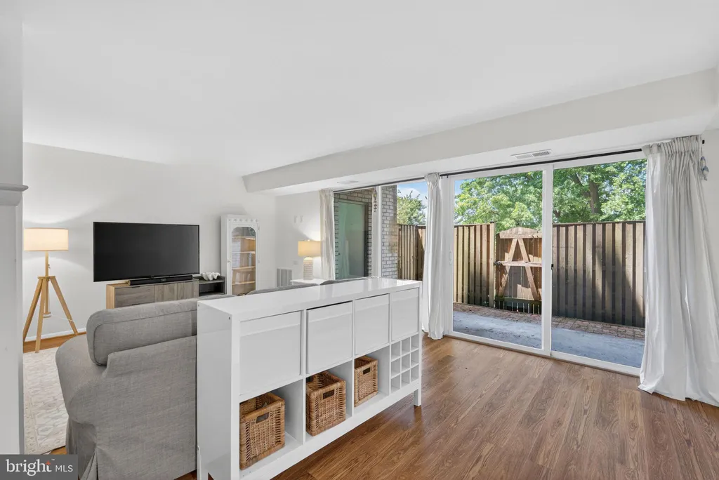 Additional image 5 of 14624 Bauer Drive Unit 1, Rockville, MD 20853