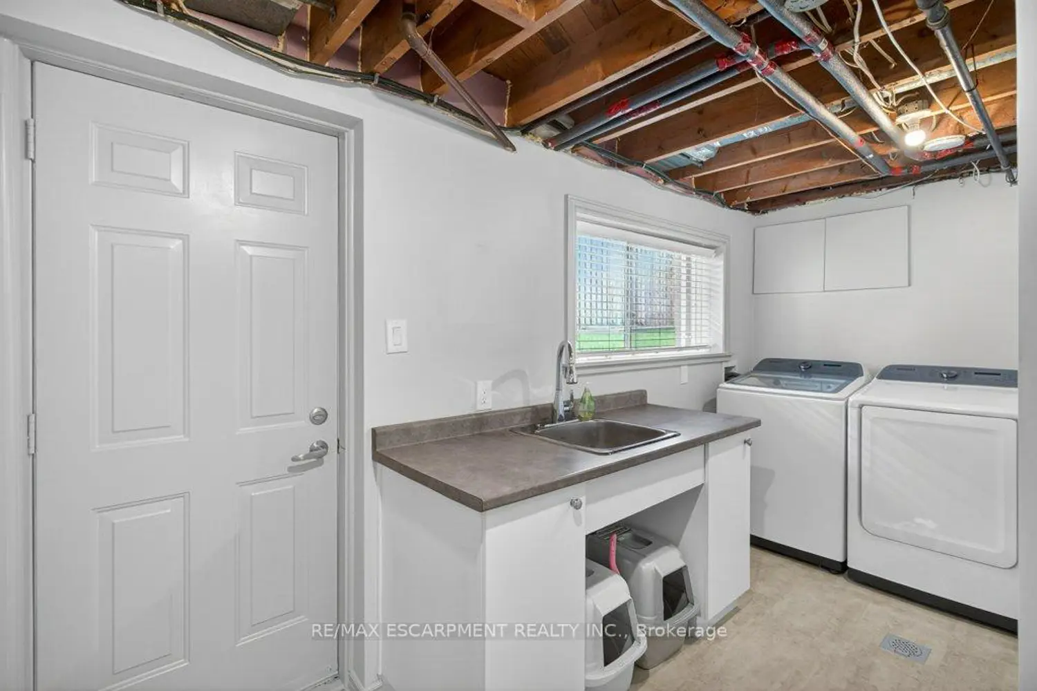 Additional image 12 of 4 Camelot Drive