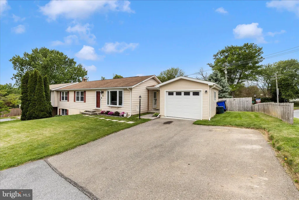 Additional image 37 of 98 Summers Drive, Middletown, MD 21769