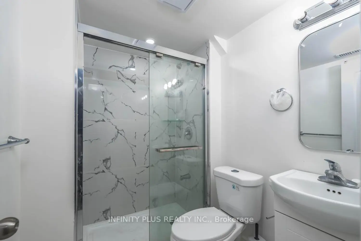 Additional image 15 of 180 St Jerome Crescent