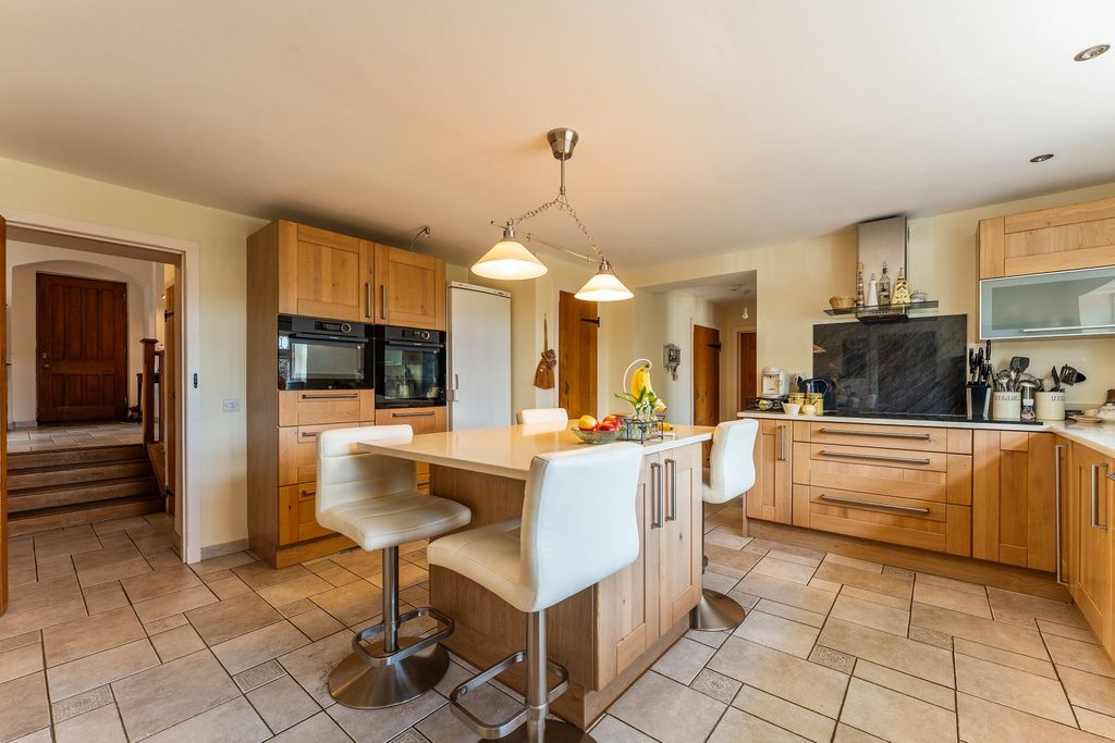 Additional image 22 of 4 bed detached house to rentStock Lane, Landford, Salisbury SP5