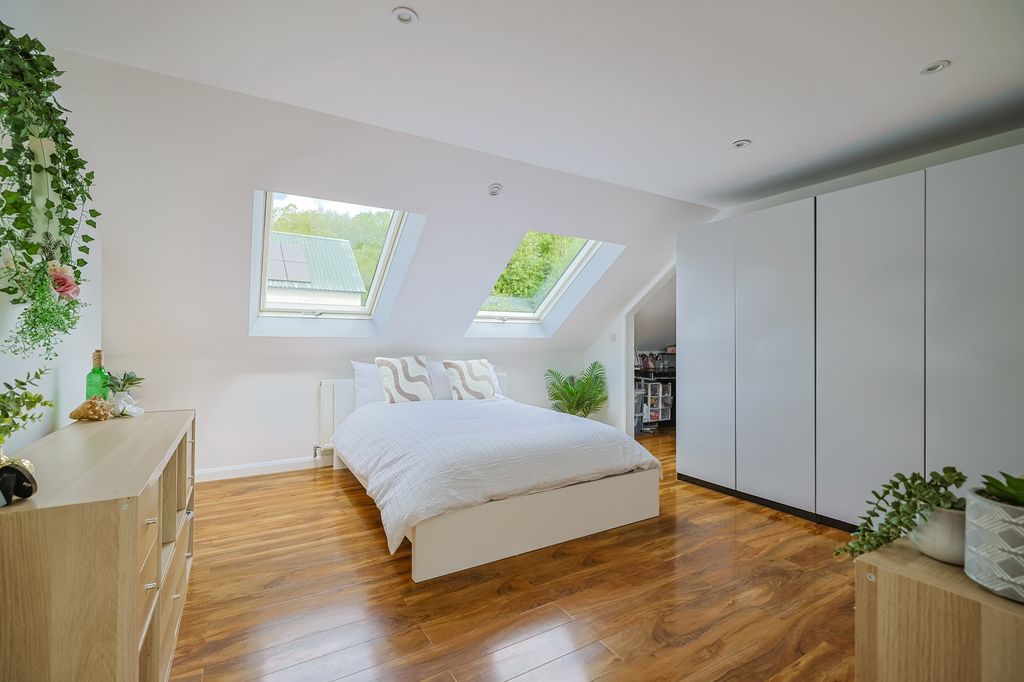 Additional image 24 of 6 bed detached house for saleLlandeilo Road, Gorslas, Llanelli SA14
