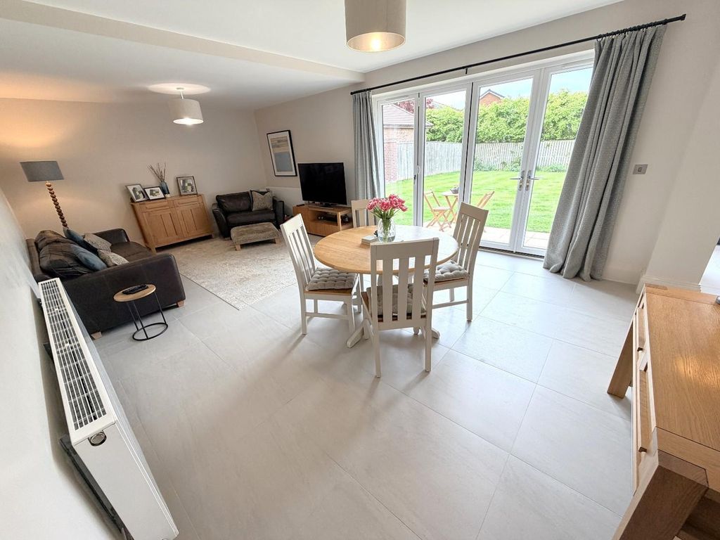 Additional image 8 of 4 bed detached house for saleMayfair Gardens, Hartlepool TS26