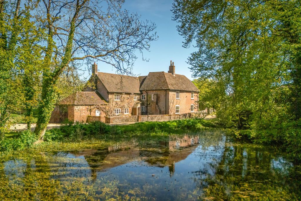 5 bed farm for saleBere Regis, Wareham, Dorset BH20