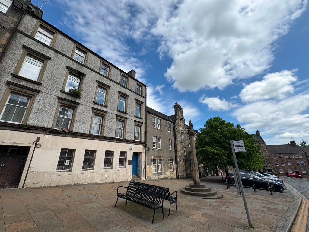 3 bed flat to rentBroad Street, Stirling FK8