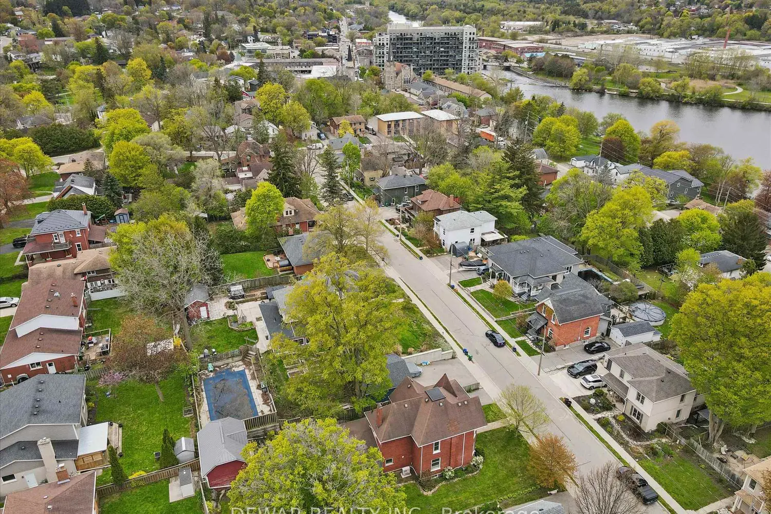 Additional image 17 of 150 Walker Street