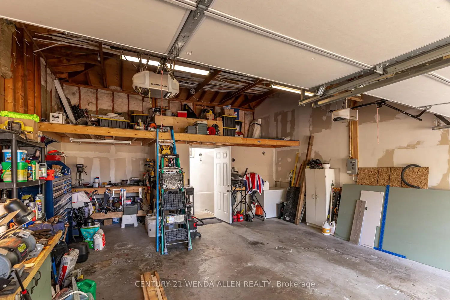 Additional image 17 of 14 Manvers Drive