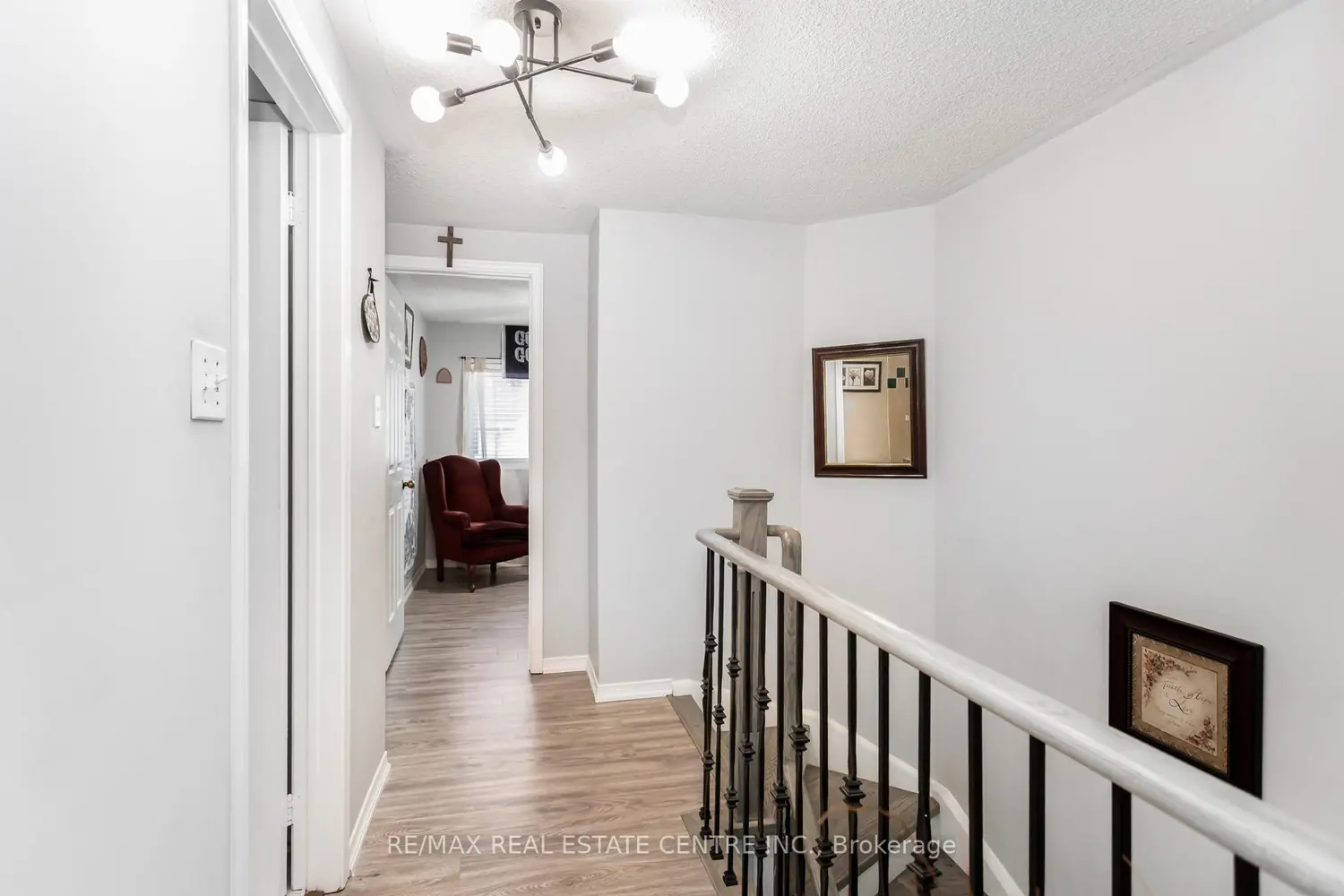 Additional image 8 of 2555 Thomas Street 66