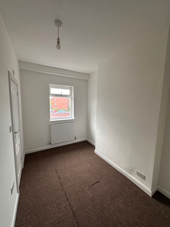 Additional image 16 of 6 bed end terrace house to rent21 Tachbrook Road, Leamington Spa CV31