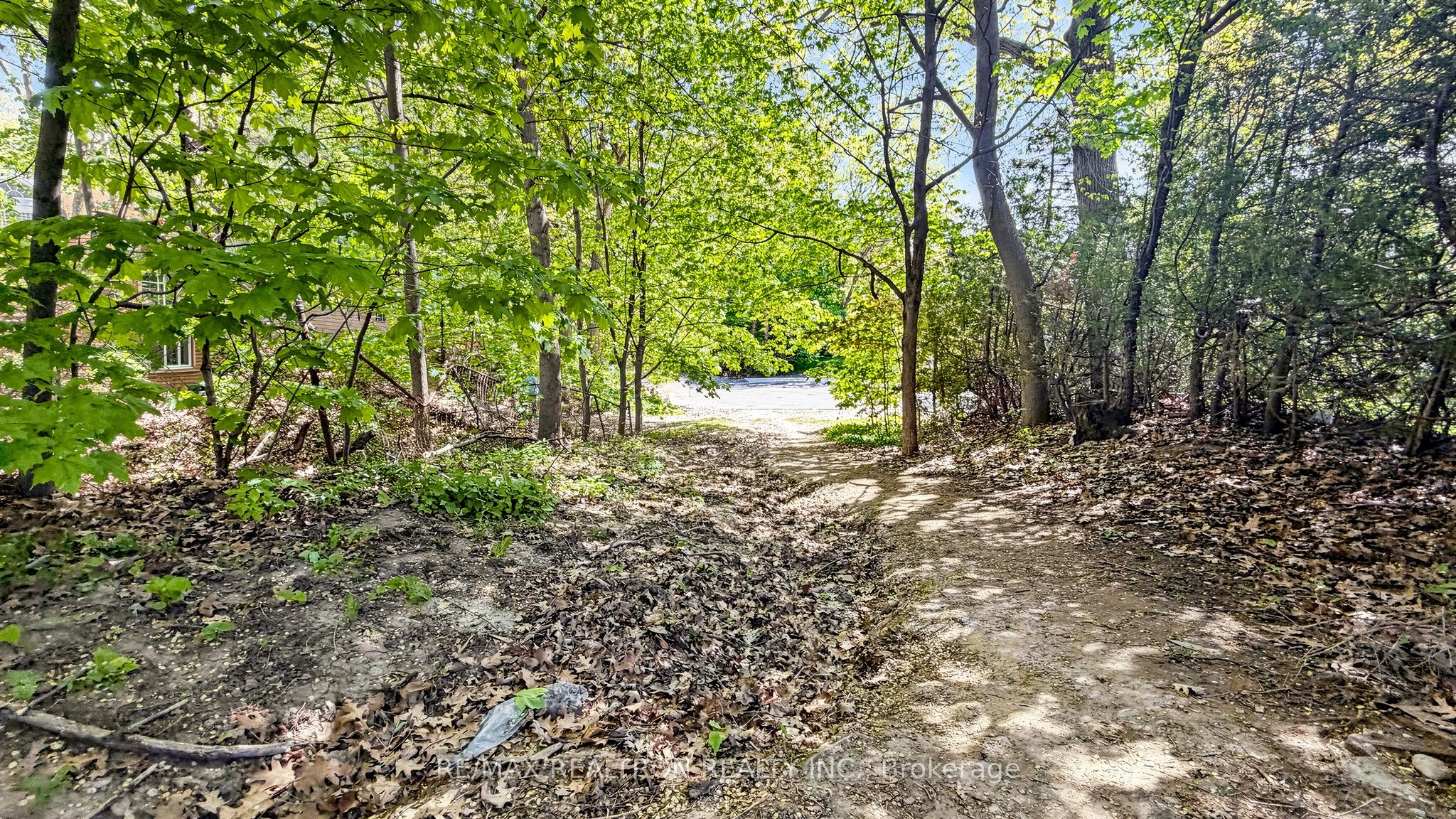Additional image 4 of 239 Sandringham Drive, Toronto, ON, M3H 1G2