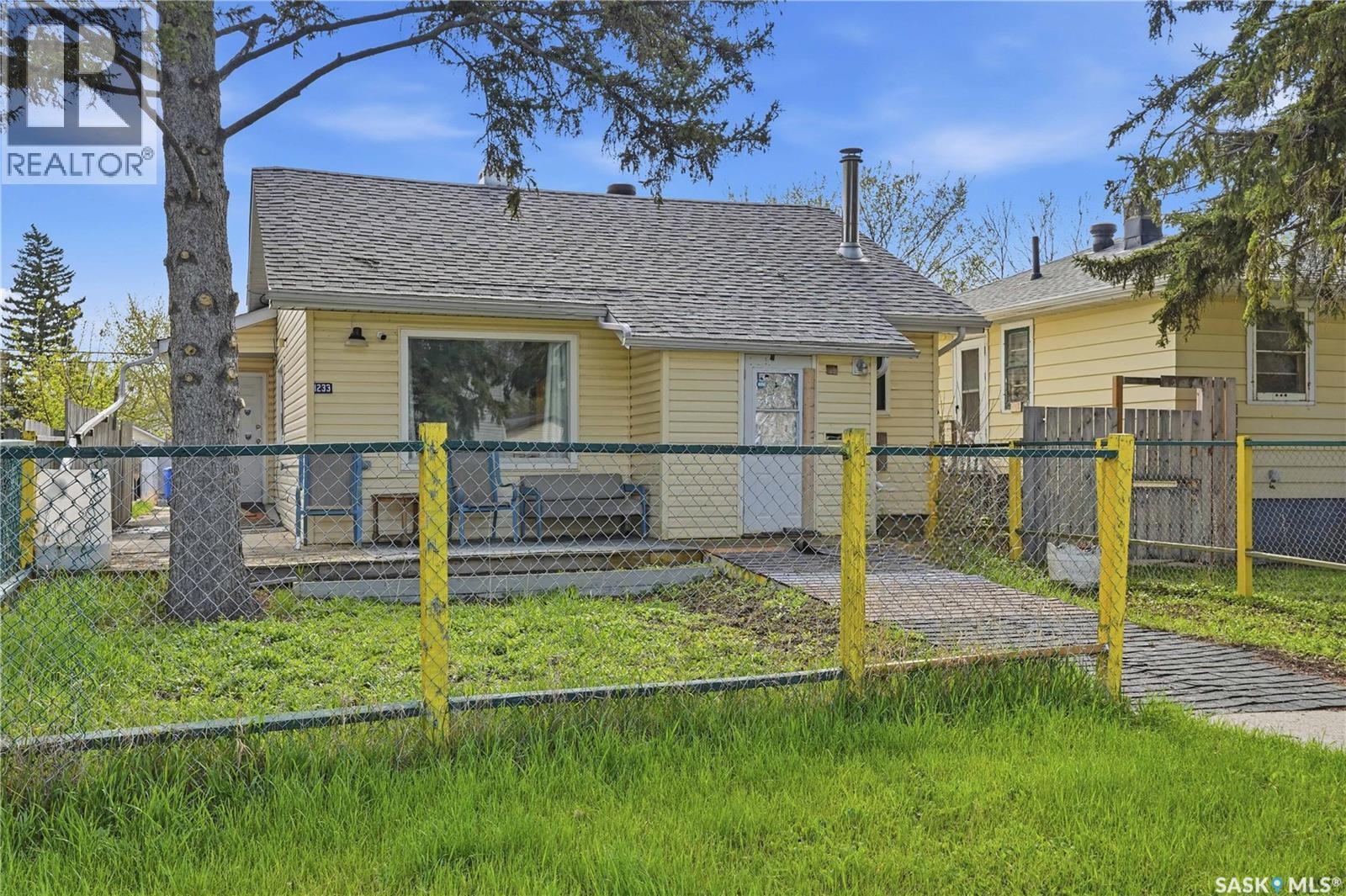 Additional image 2 of 1233 Queen Street, Regina, SK, S4T4B5