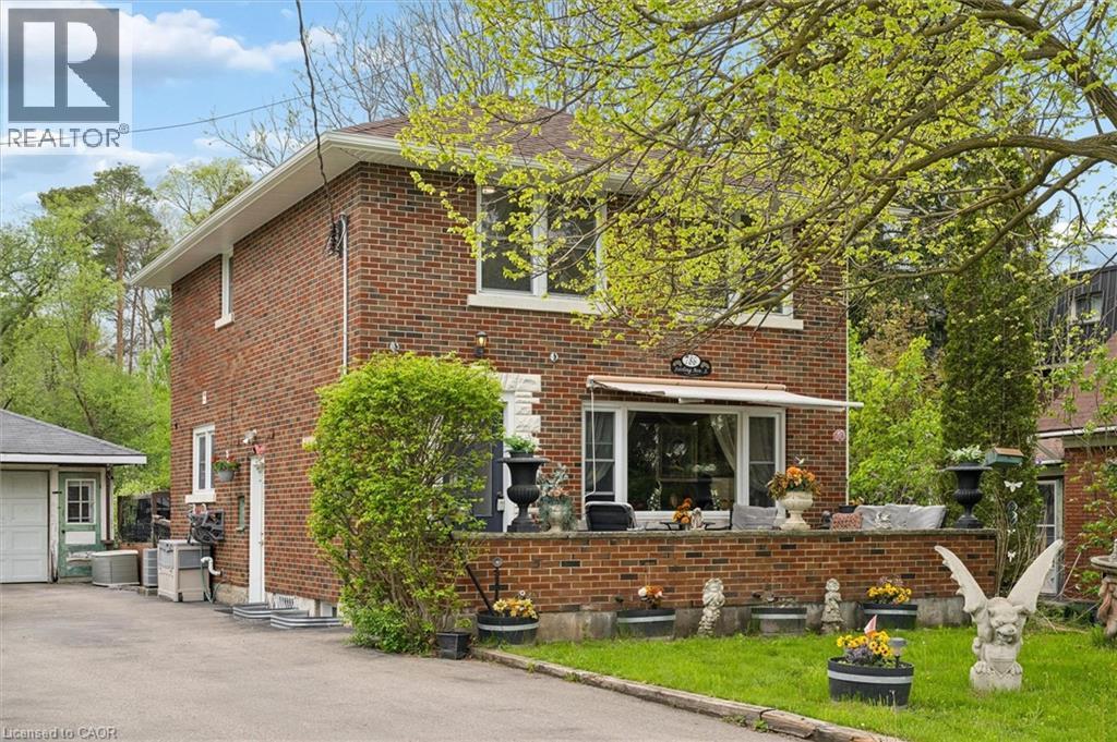 786 Stirling Avenue South, Kitchener, ON, N2M3K3