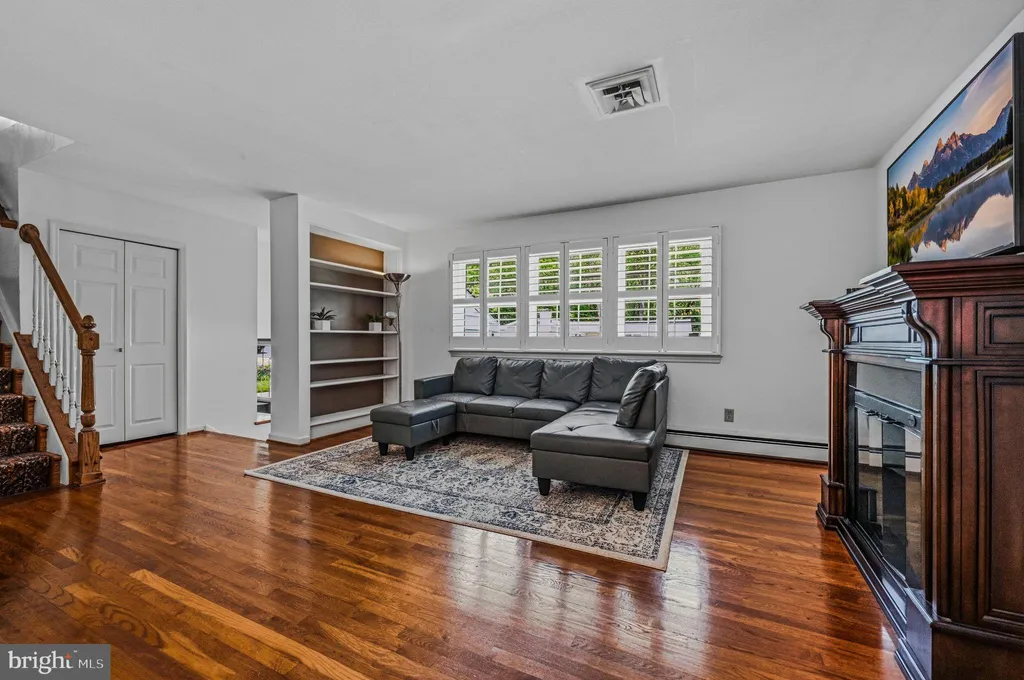 Additional image 8 of 122 Chapel Hill Drive, Newark, DE 19711
