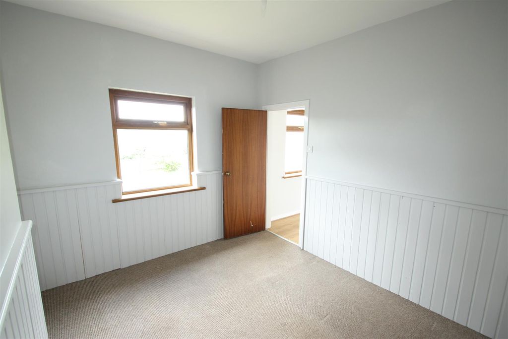 Additional image 9 of 2 bed detached house to rentCreevyargon Road, Ballynahinch BT24