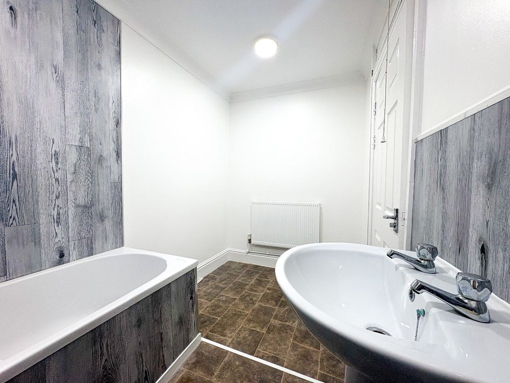 Additional image 9 of 1 bed flat to rentChurch Street, Ebbw Vale NP23