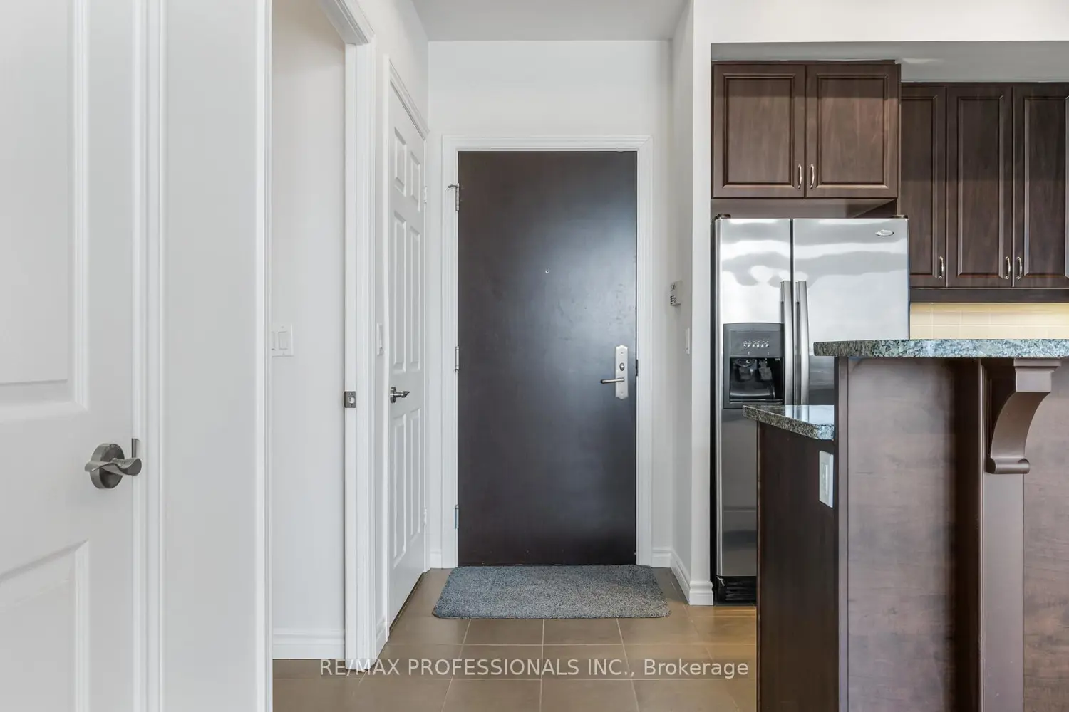 Additional image 9 of 1135 Royal York Road 1104