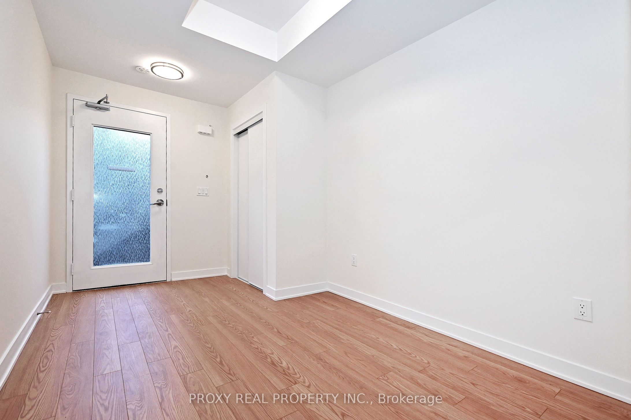 Additional image 6 of 104-15100 Yonge Street, Aurora, ON, L4G 4C8