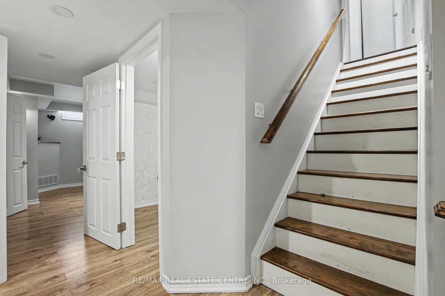 Additional image 11 of 60 Postmaster Drive