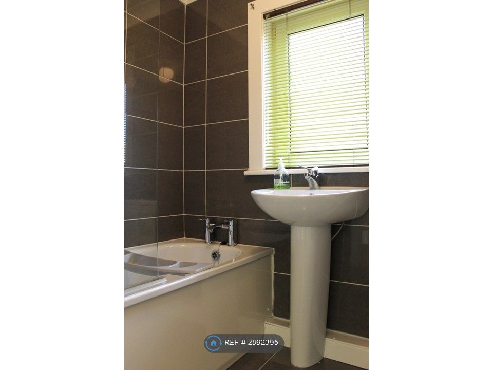 Additional image 13 of 2 bed terraced house to rentMorven Avenue, Glasgow G72