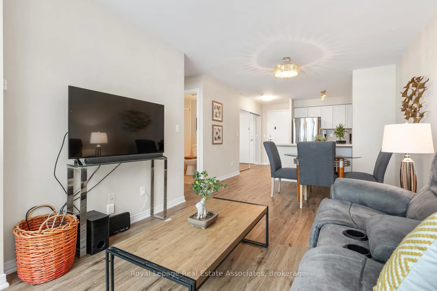 Additional image 8 of 2565 Erin Centre Boulevard Ph7