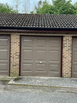 East Parkside, Edinburgh EH16, Parking/garage to rent