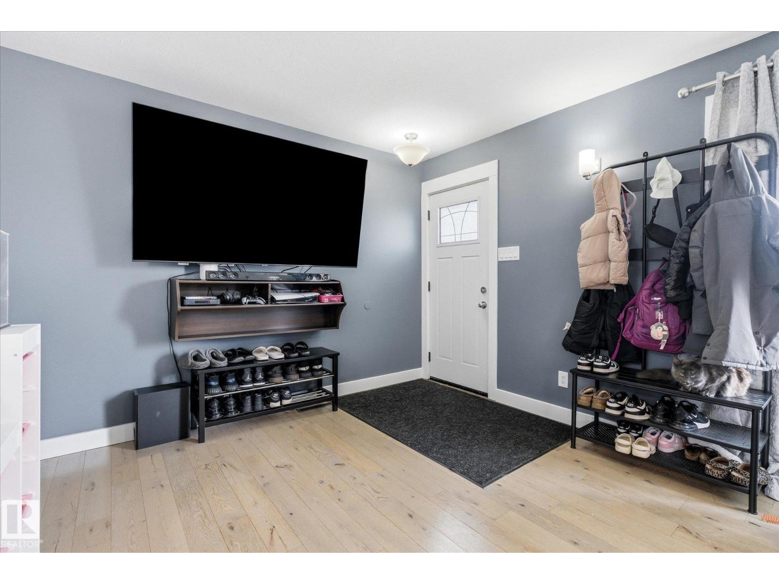 Additional image 4 of 10945 164 Street NW, Edmonton, AB, T5P3S2