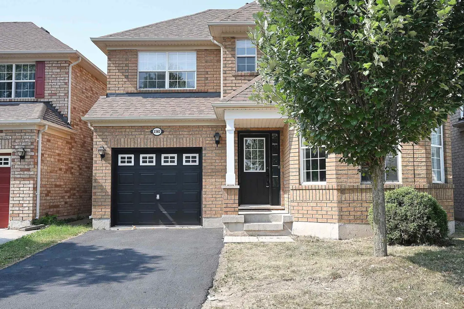 Additional image 2 of 2382 Falkland Crescent