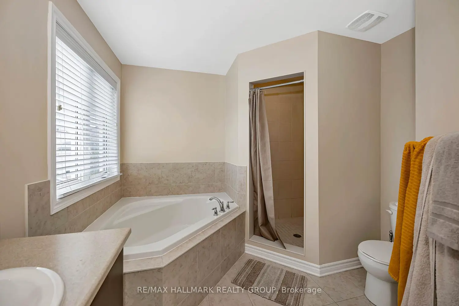 Additional image 10 of 3718 Riverbreeze Street