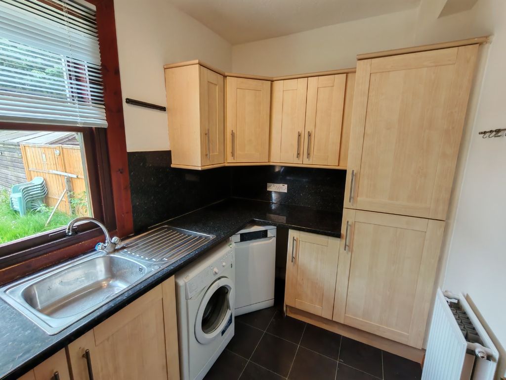Additional image 4 of 2 bed flat to rentGibraltar Gardens, Dalkeith EH22