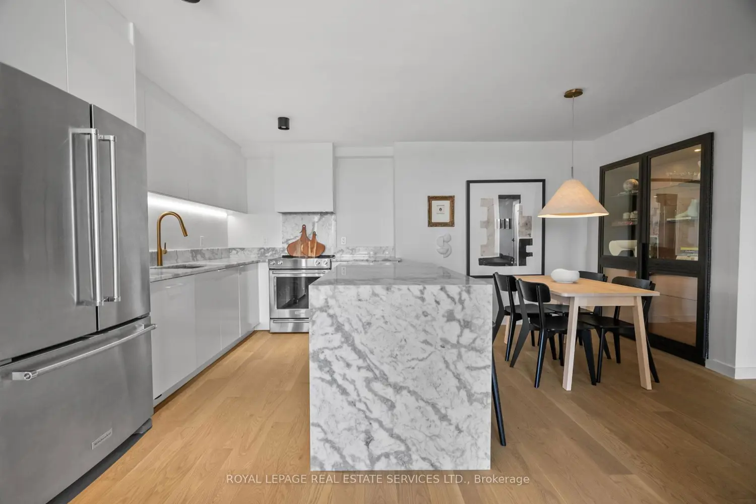 1320 Islington Avenue 1005 photo 3