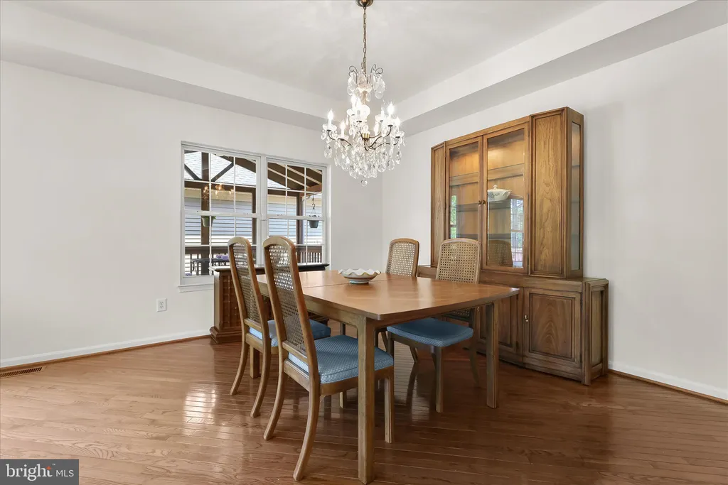 Additional image 7 of 320 Chalk Hill Drive, Baltimore, MD 21208