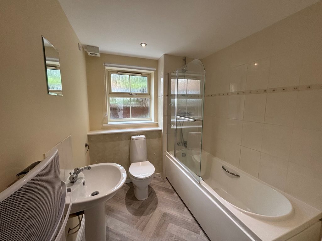 Additional image 5 of 2 bed flat to rentWesleyan Court, Lincoln LN2