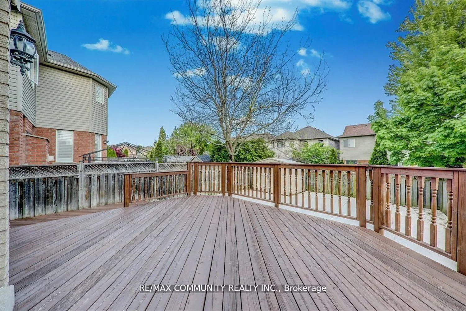 Additional image 19 of 27 Merchant Avenue
