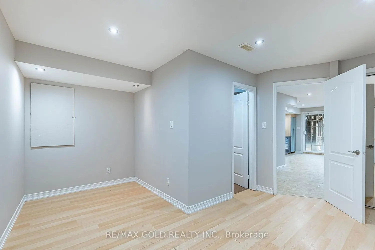 Additional image 17 of 52 Moldovan Drive