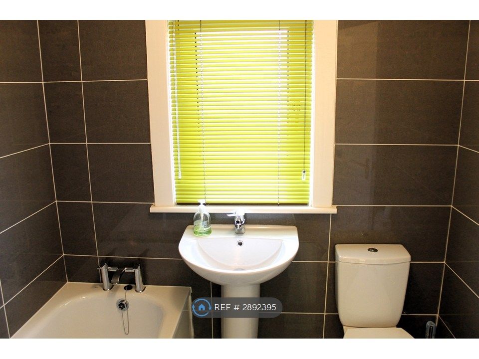 Additional image 11 of 2 bed terraced house to rentMorven Avenue, Glasgow G72